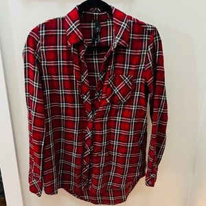 Seven7 Jeans Women's Gingham Plaid Red Black Button Down Shirt w Long Sleeves S
